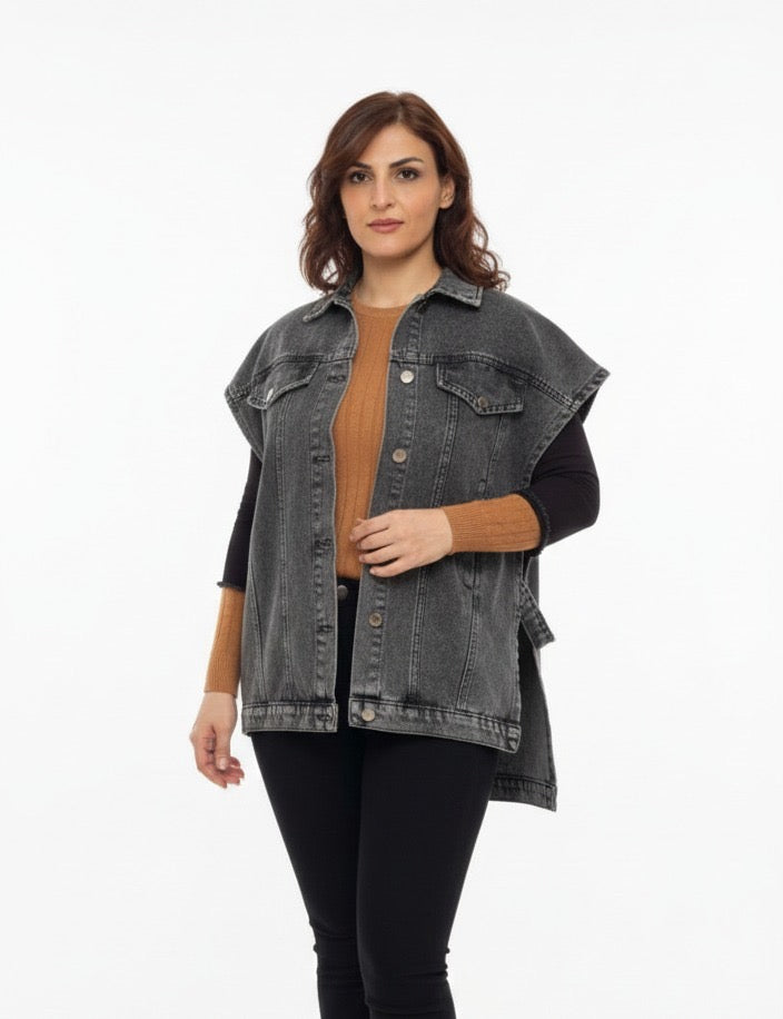 Lucia Vest Open Arms