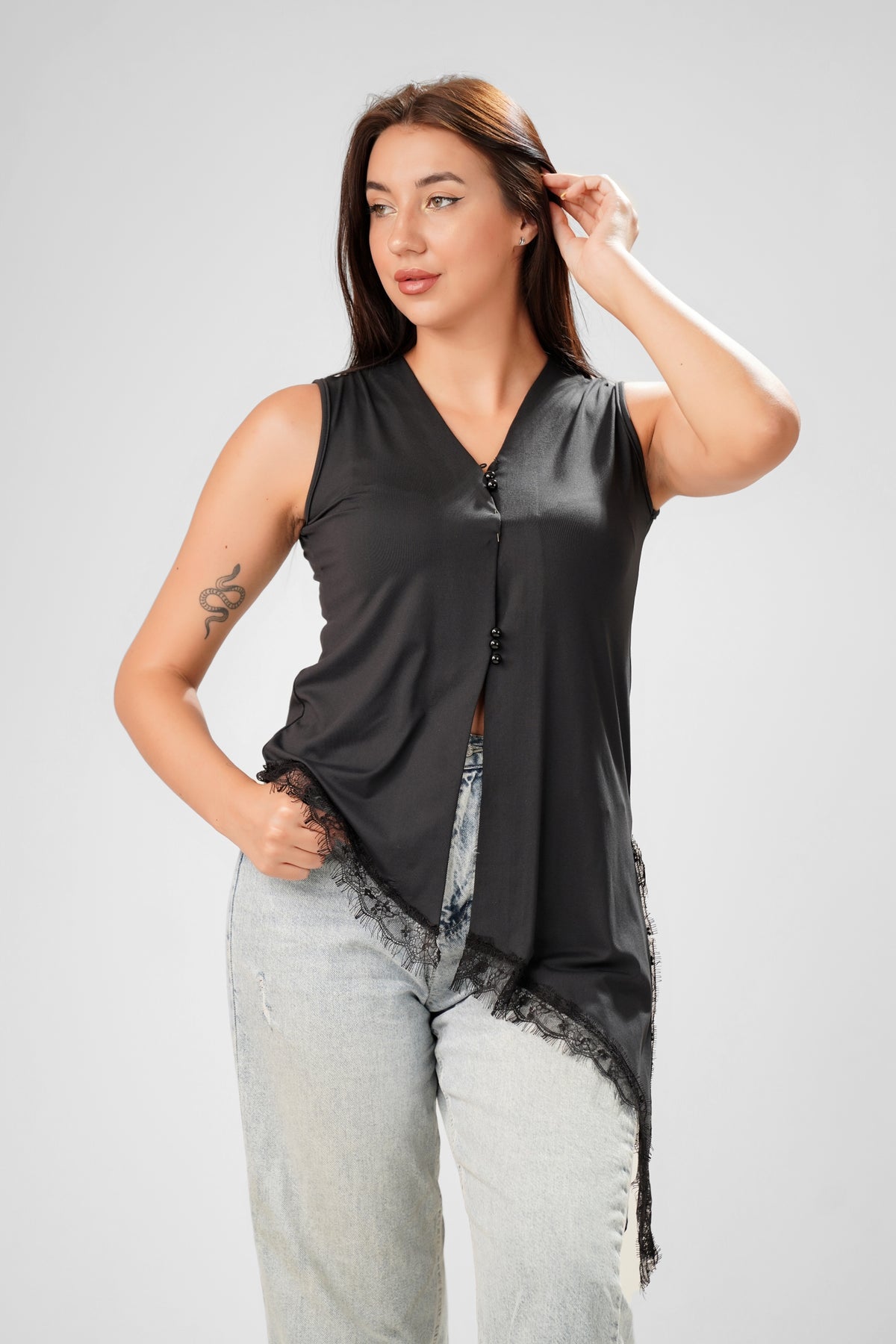 Obsidian Shadow High-Low Top