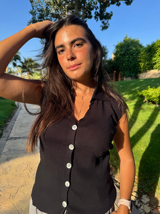 Zee Sleeveless Shirt
